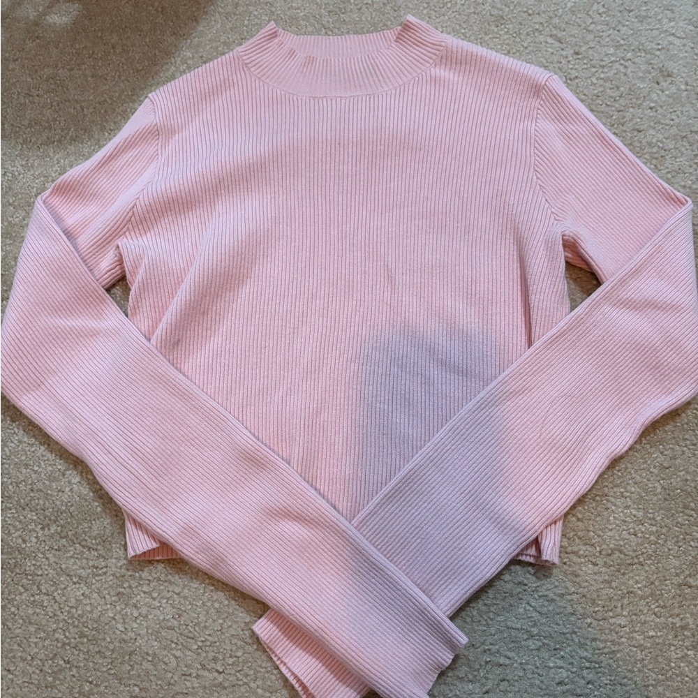 Brandy Melville Light Pink Ribbed Sweater